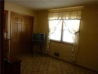 5th image of 13125 E 44th Ter S