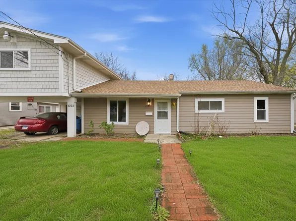 1222 Grove St, Aurora, IL 60505