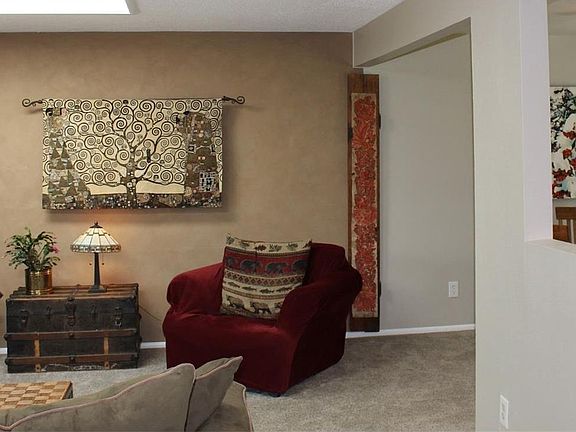 4th image of 8326 W Woodard Dr