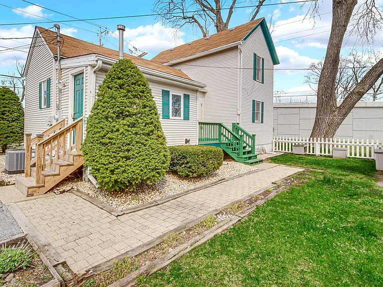 6516 Lyman Ave — Photo 17