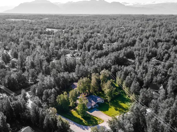 3281 N Bald Eagle Dr, Wasilla, AK 99654