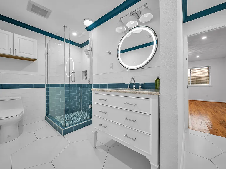 2516 Pinebluff Dr — Photo 8