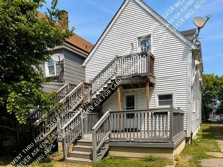 56 Peoria St #LOWER — Photo 13