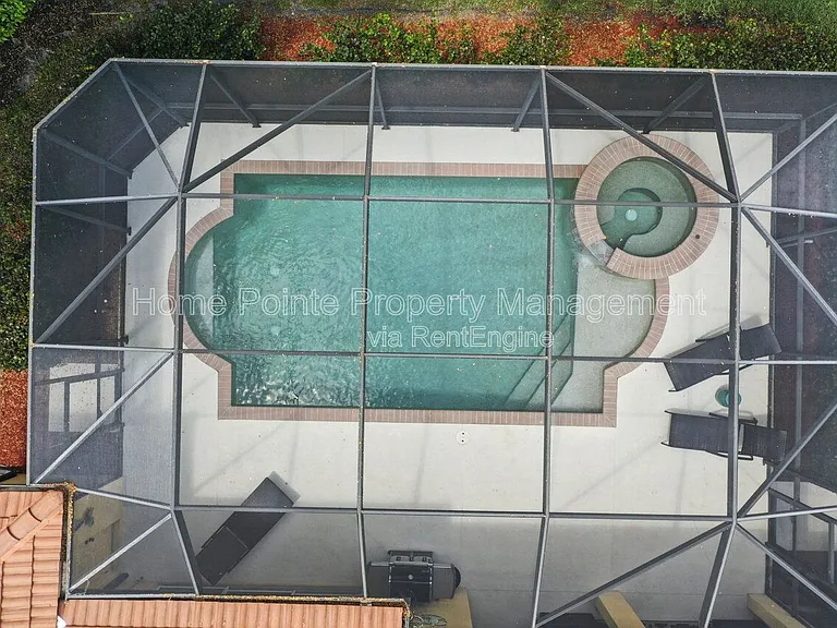 13800 Farnese Dr — Photo 35