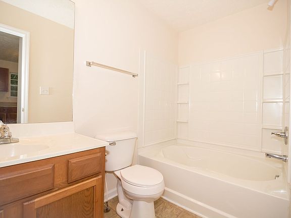 2nd image of 100 Buffalo Trce APT 6