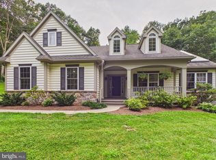 70 Snyder Hollow Rd, New Providence, PA 17560