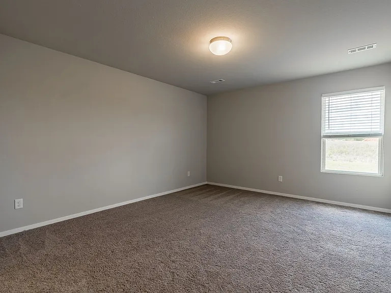 1721 Forest Dr — Photo 12