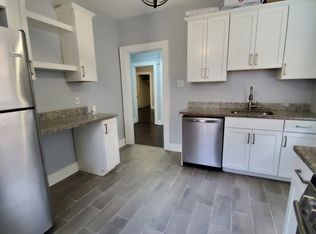 18 Monroe Pl, Montclair, NJ 07042