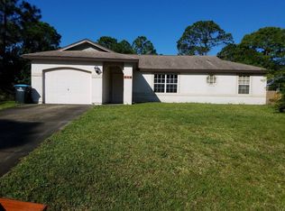 518 Wildwood Ave SW, Palm Bay, FL 32908