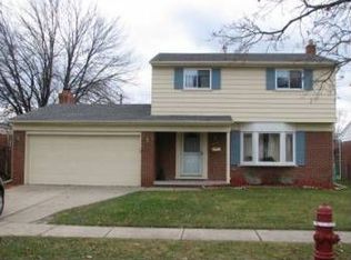 32611 Hees St, Livonia, MI 48150