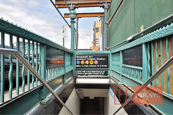 Rented by Happy 8 Realty | media 32