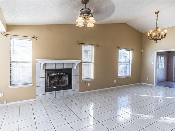 2nd image of 11817 McAuliffe Dr