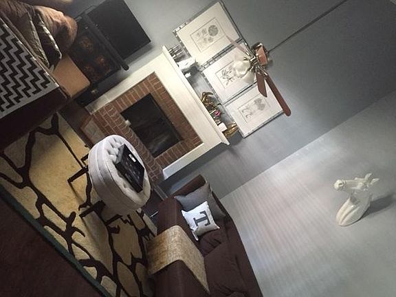 2nd image of 100 Teal Ln APT 12