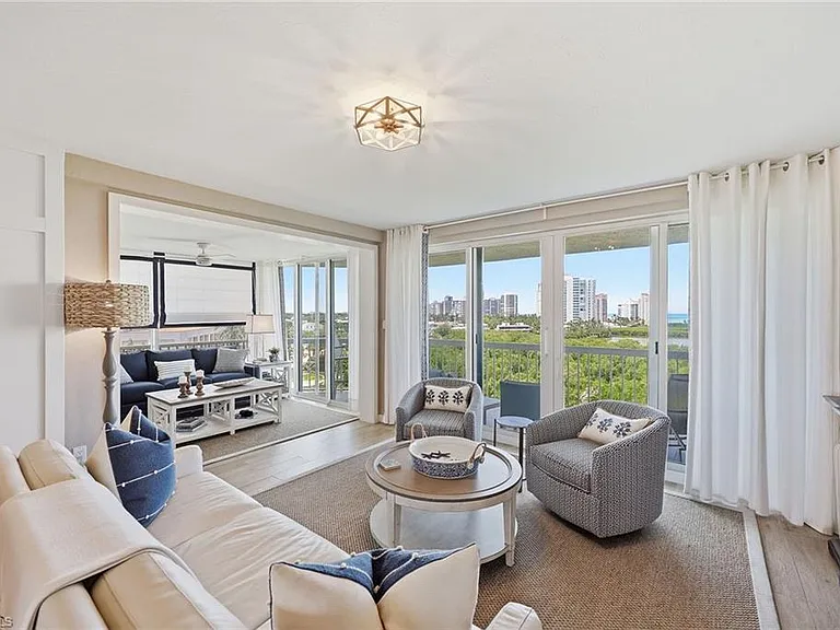 5501 Heron Point Dr #602 — Photo 10