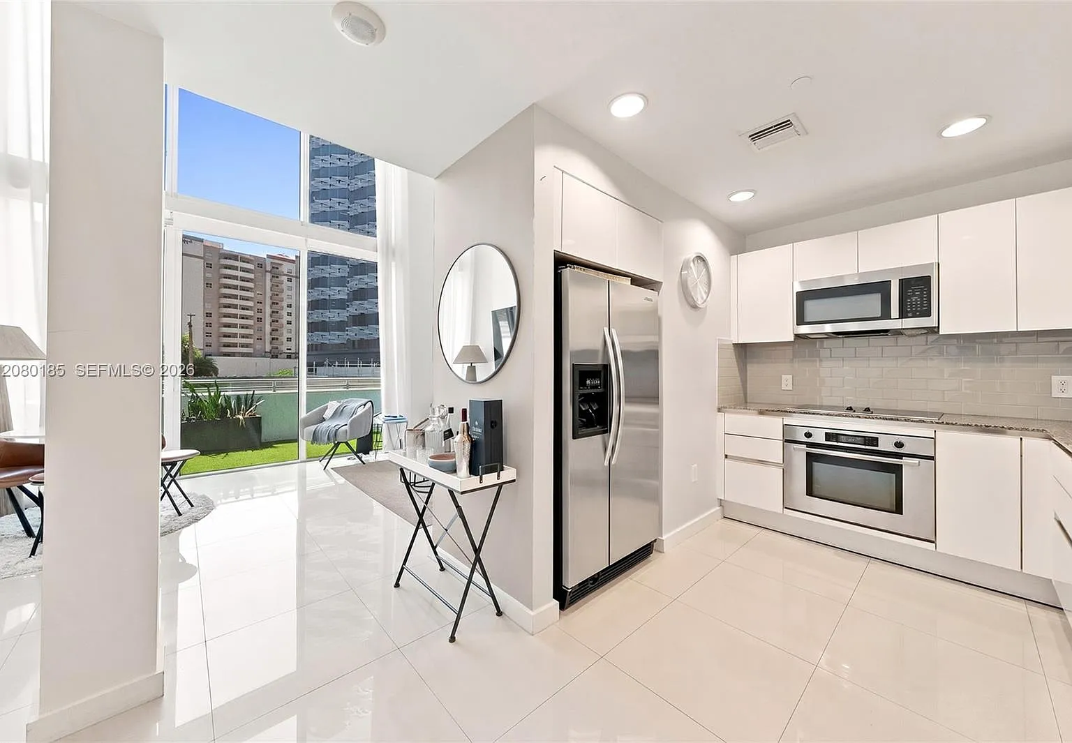 1060 Brickell Condo — Photo 2