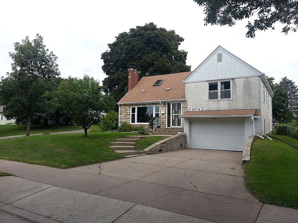 1st image of 1037 Montana Ave W