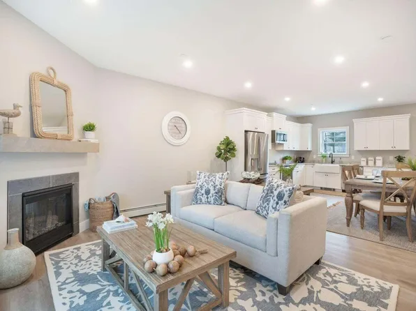 50 Ocean Park Road #112, Saco, ME 04072