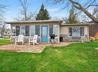 5940 E George St, Syracuse, IN 46567