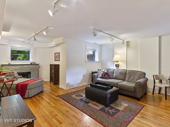 3rd image of 5643 N Kenmore Ave #G