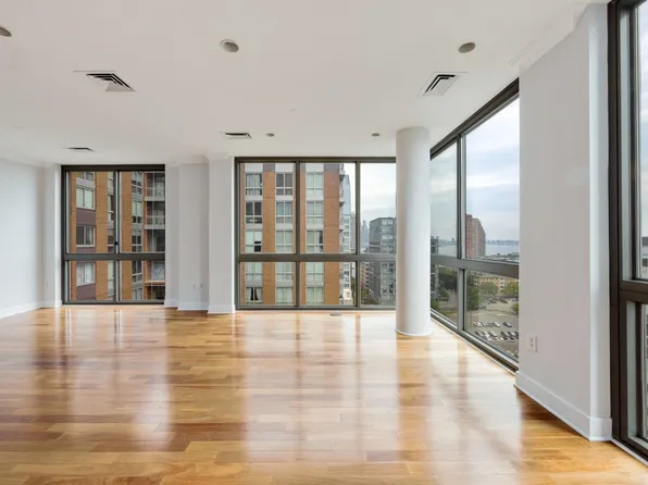 201 Luis M Marin Boulevard image 3 of 34