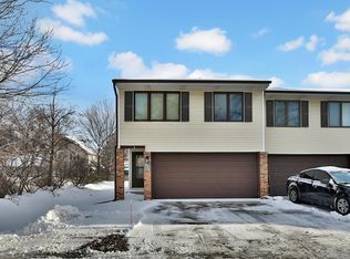 4015 Silver Lake Rd, Saint Anthony, MN 55421