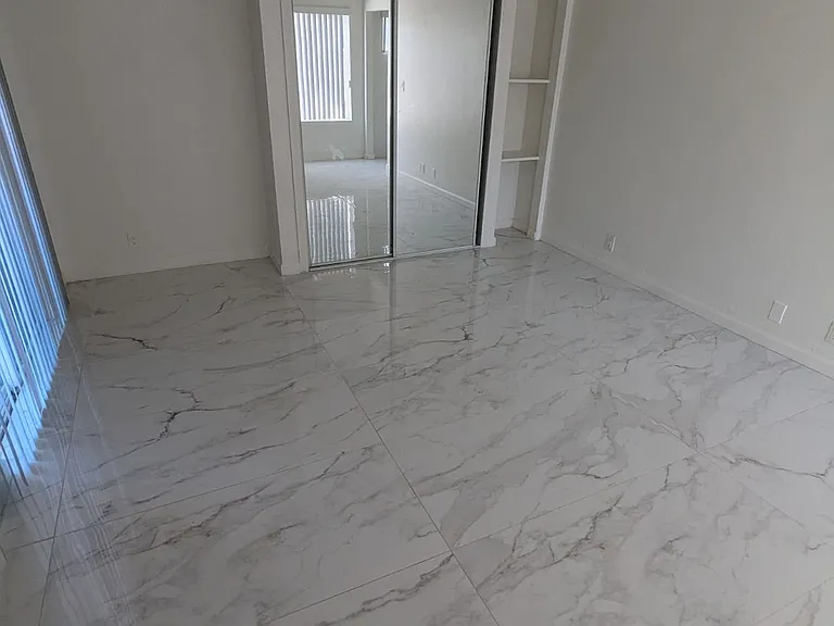 2230 E Ocean Blvd #19 — Photo 11