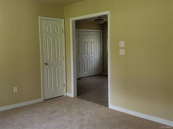 5th image of 5071 Church Dr