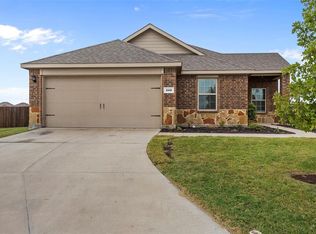 209 Gallop Ct, Waxahachie, TX 75165