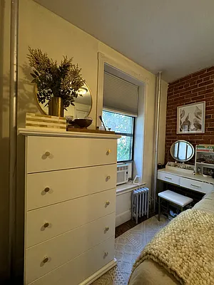 Rented by Oxford Property Group | media 53