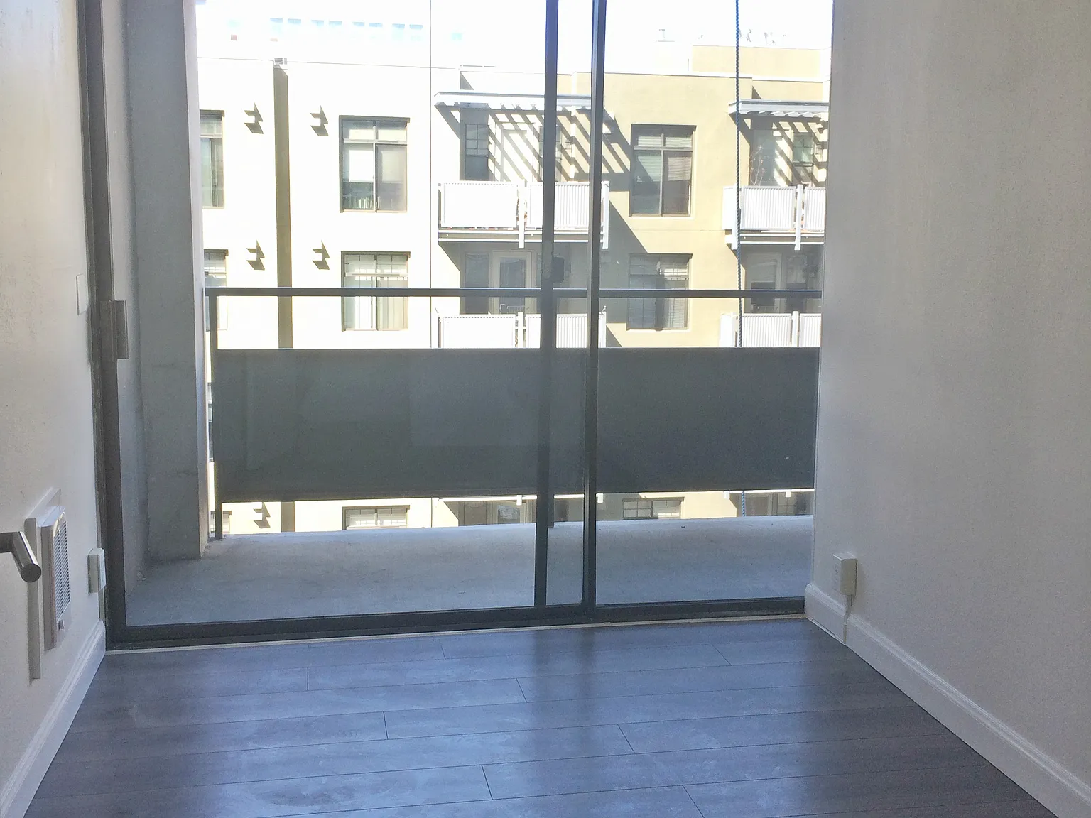 2 bed, 822 sqft, $2,500 — Photo 2