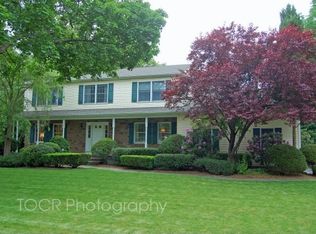 21 George St, Allendale, NJ 07401