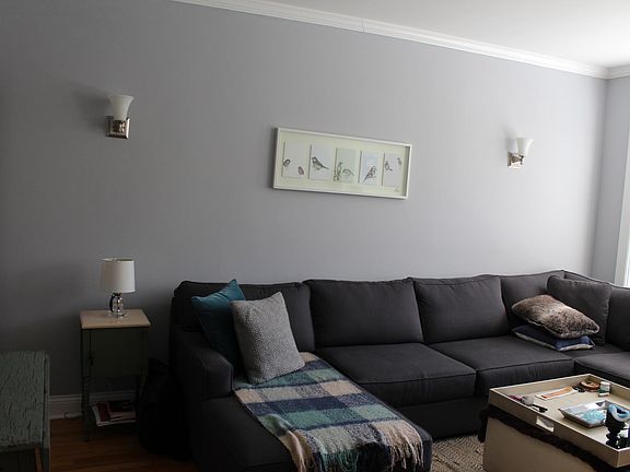 4th image of 928 W Ainslie St APT 2W