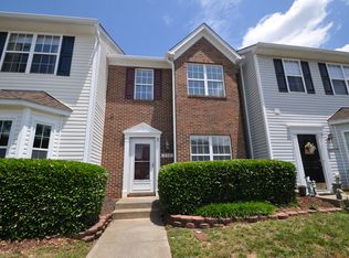 10945 Pendragon Pl, Raleigh, NC 27614