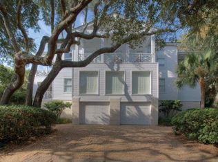2212 Bruce Dr, Saint Simons Island, GA 31522