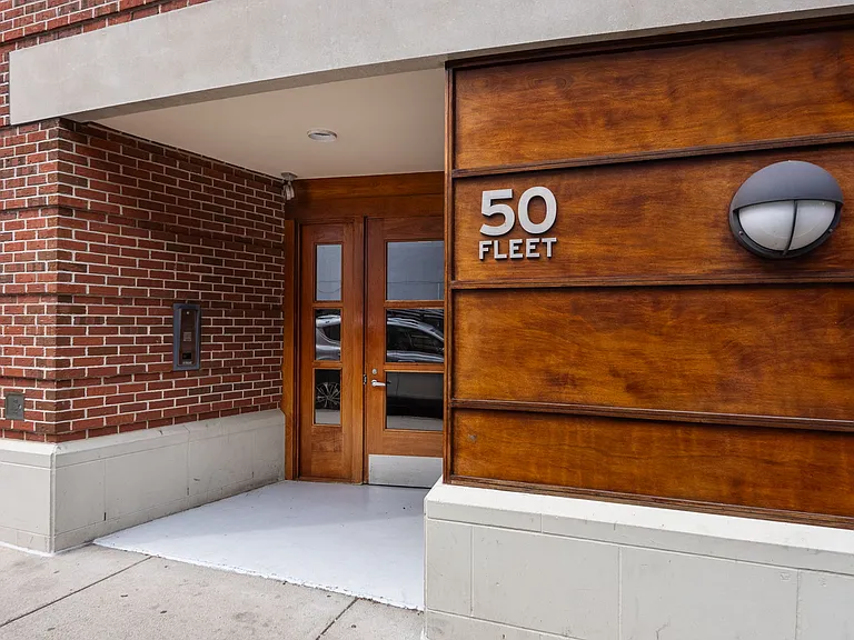 50 Fleet St #402 — Photo 29