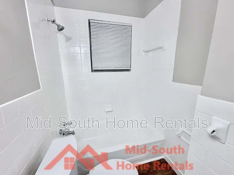 793 Inez St — Photo 12
