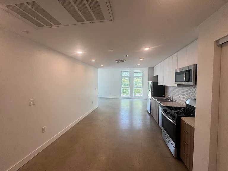 152 N Rampart Blvd #201 — Photo 8