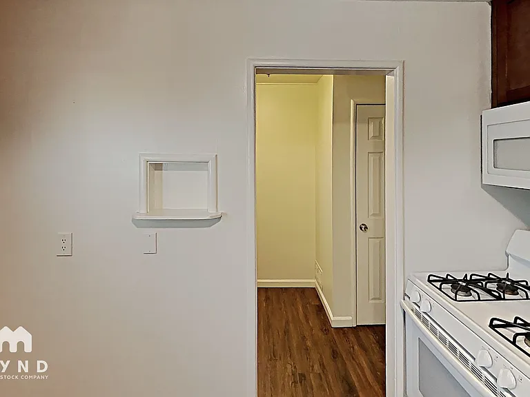 17 Garrison Dr #17 — Photo 4
