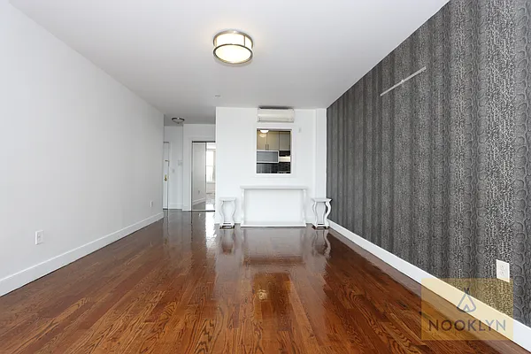 Rented by Nooklyn NYC LLC | media 9