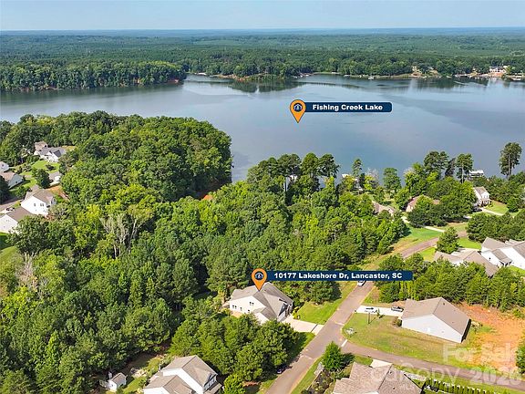 3rd image of 10177 Lakeshore Dr