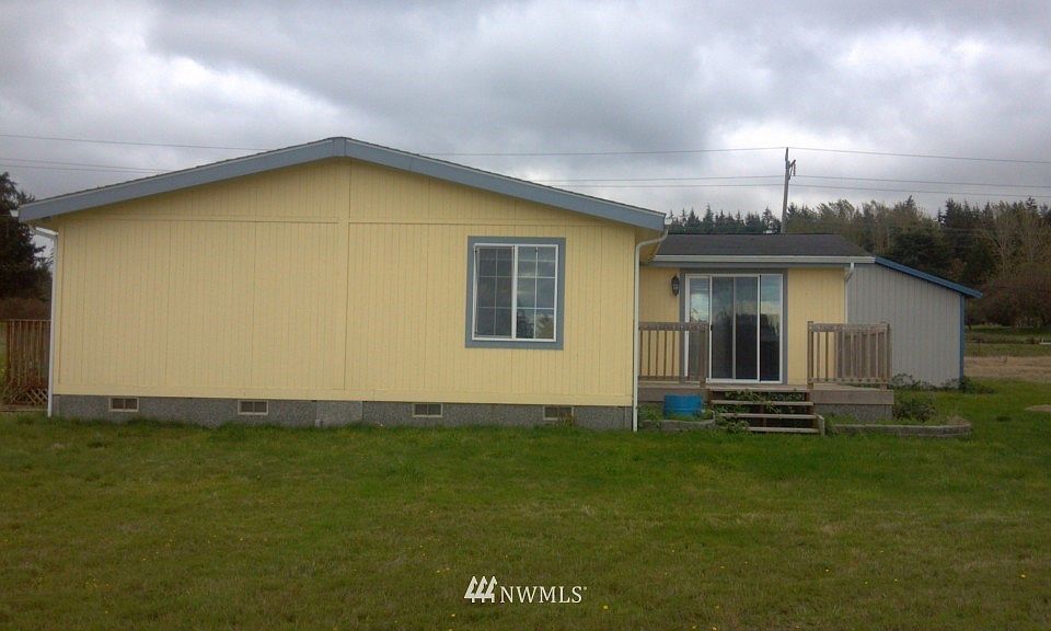 2nd image of 3147 N Heller Road