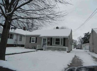 1602 Willard St, Galesburg, IL 61401