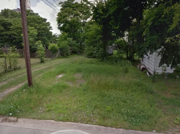 307 W Lincoln St, Stuttgart, AR 72160