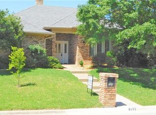 723 Hillview Dr, Arlington, TX 76011