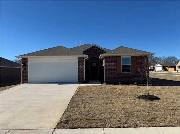 517 Colorado St, Farmington, AR 72730