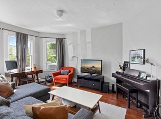 196 Bremen St APT 1, Boston, MA 02128