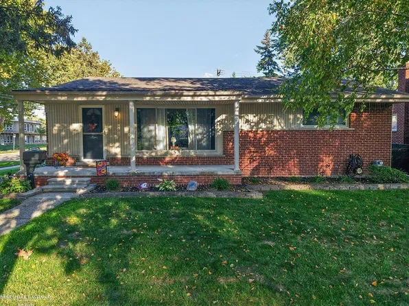 5696 Hartlein Dr, Warren, MI 48092