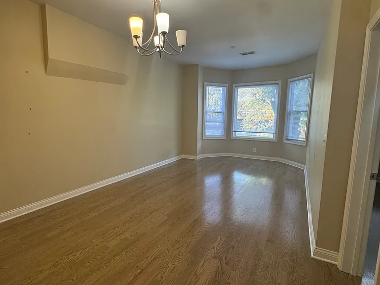 3950 S Western Ave #2 — Photo 12
