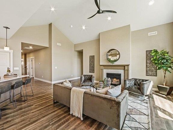 5th image of 18096 N Morton Ct