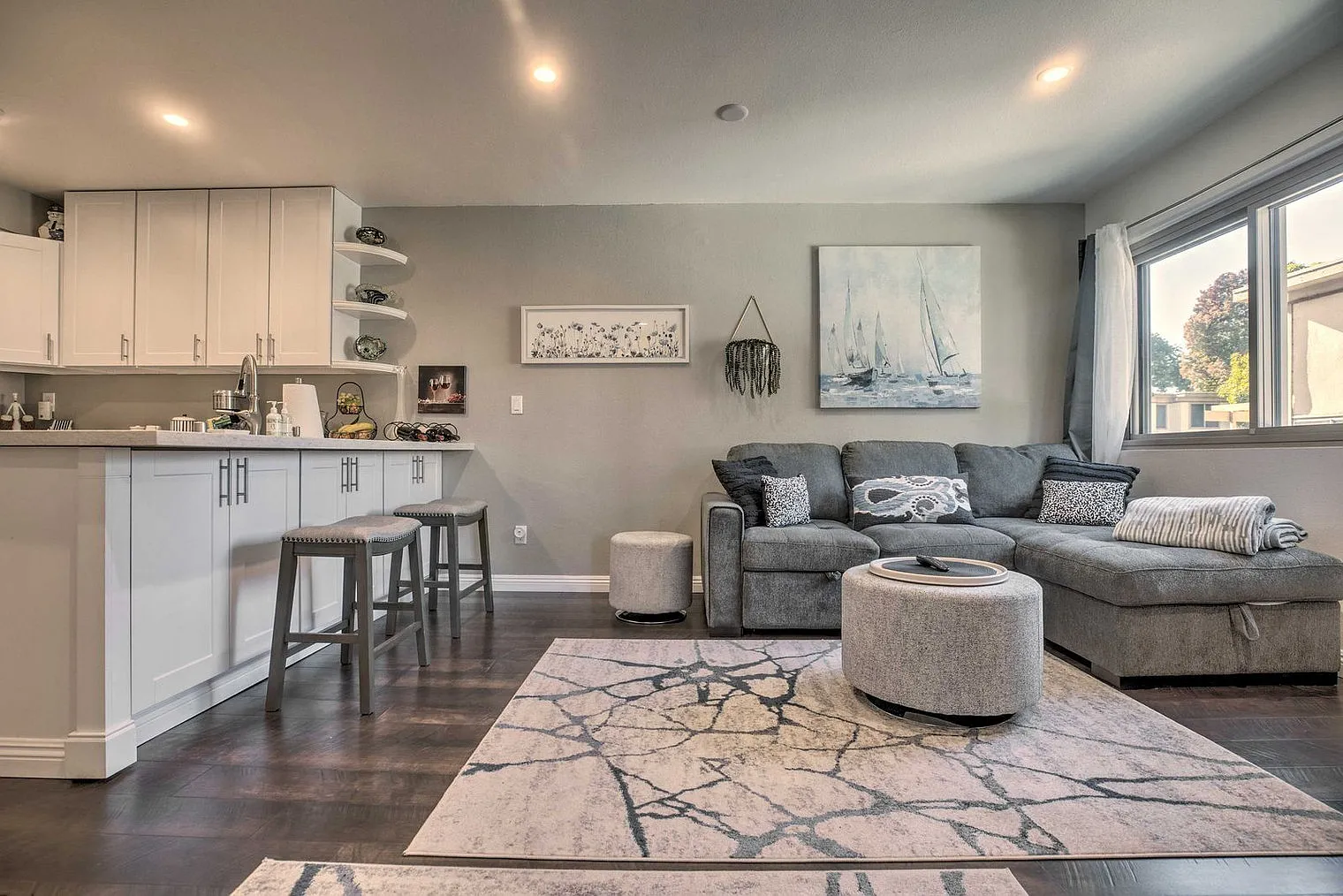 1 bed, 1.0 bath, 731 sqft, $3,290 — Photo 3